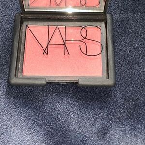 Nars goulue blush